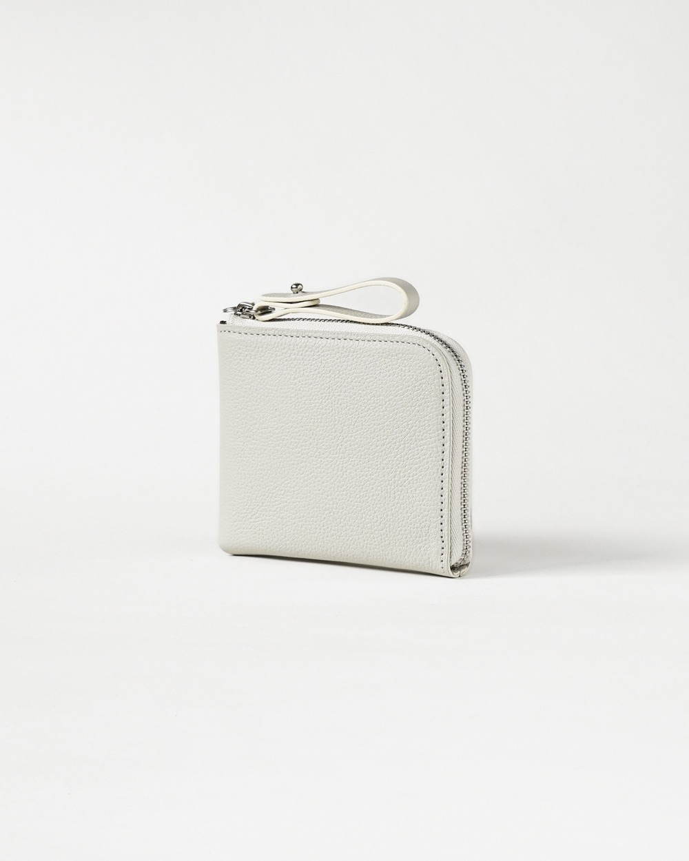 Roomy Zipper Wallet / Light gray